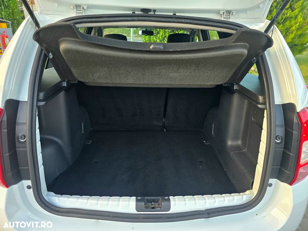 Dacia Duster dCi 110 FAP 4x2 Laureate - 8