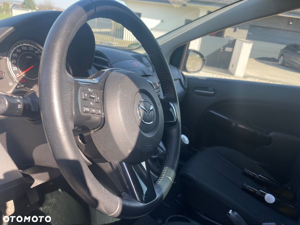 Mazda 2 1.3 Dynamic - 8