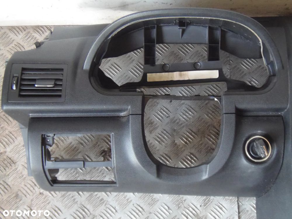 MERCEDES-BENZ W169 DESKA ROZDZIELCZA KOKPIT KONSOLA AIRBAG - 2