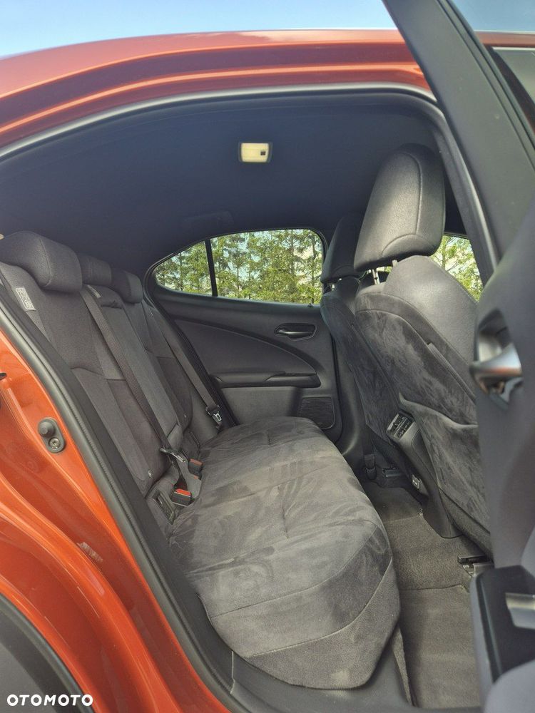 Lexus UX 200 GPF Business 2WD - 22