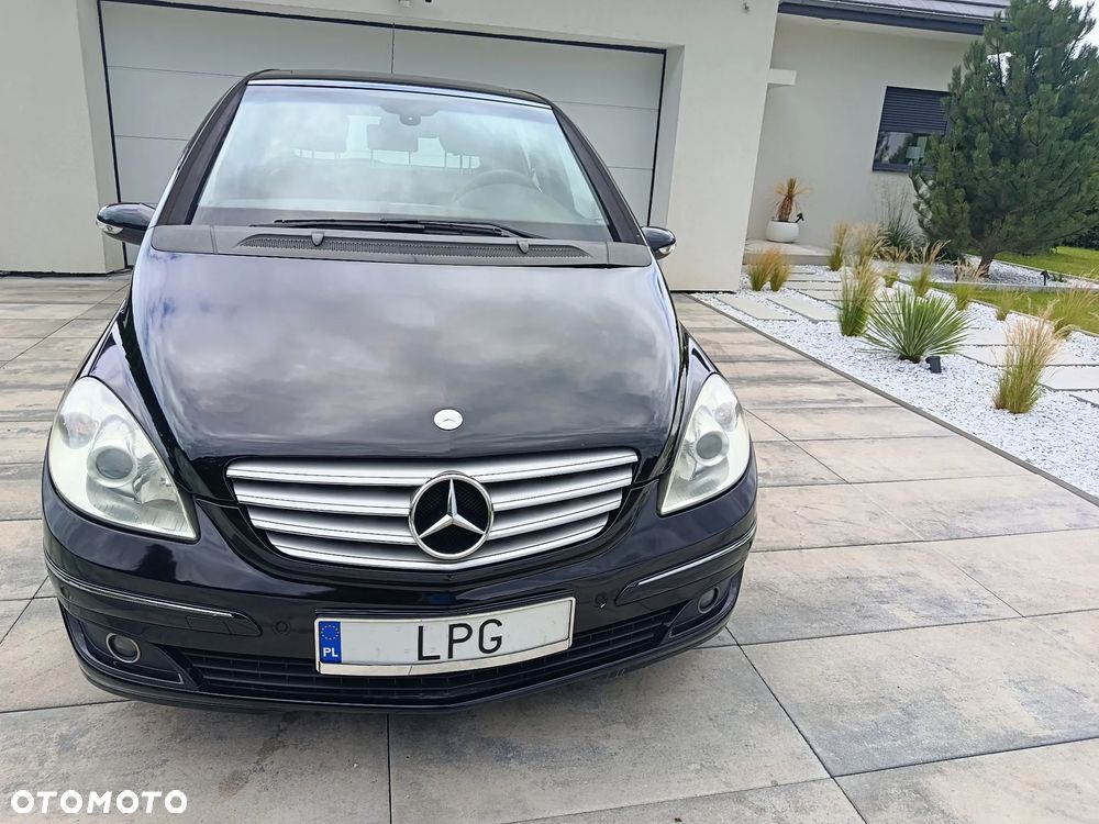 Mercedes-Benz Klasa B - 21