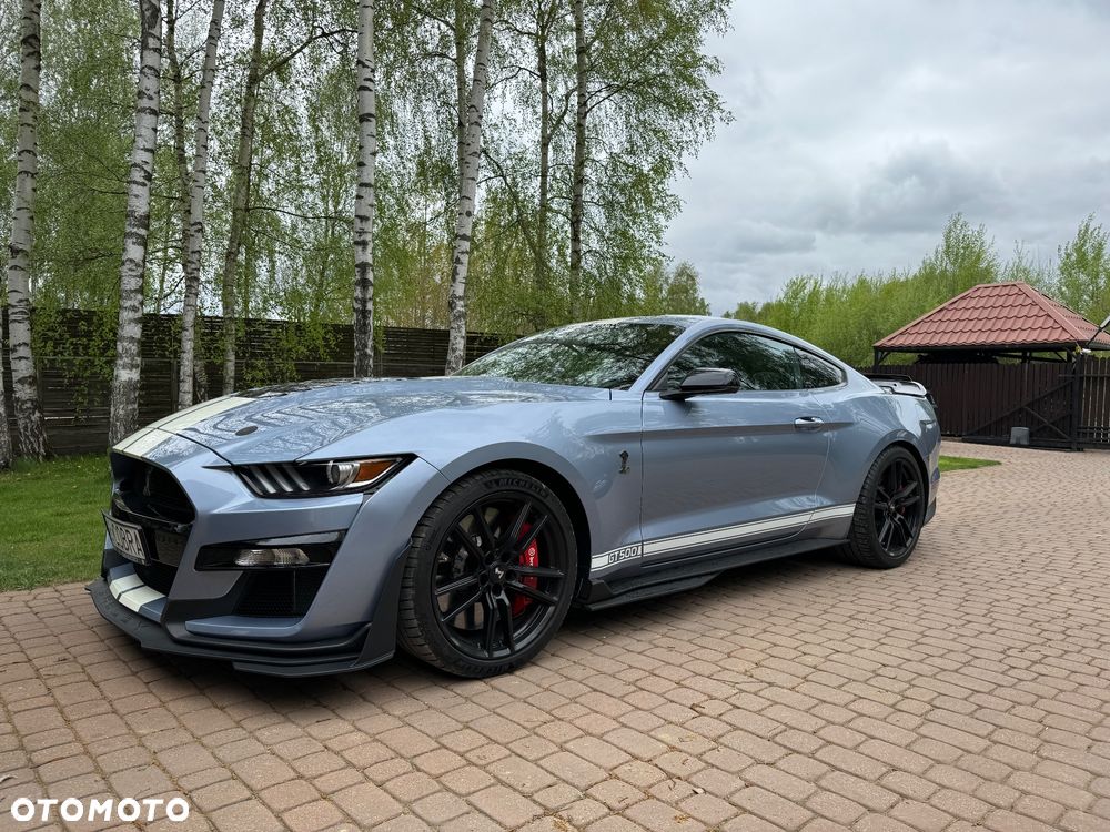 Ford Mustang - 3
