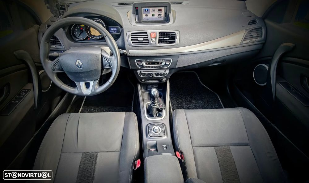 Renault Mégane Coupe Energy dCi 110 FAP Start & Stop GT Line - 18