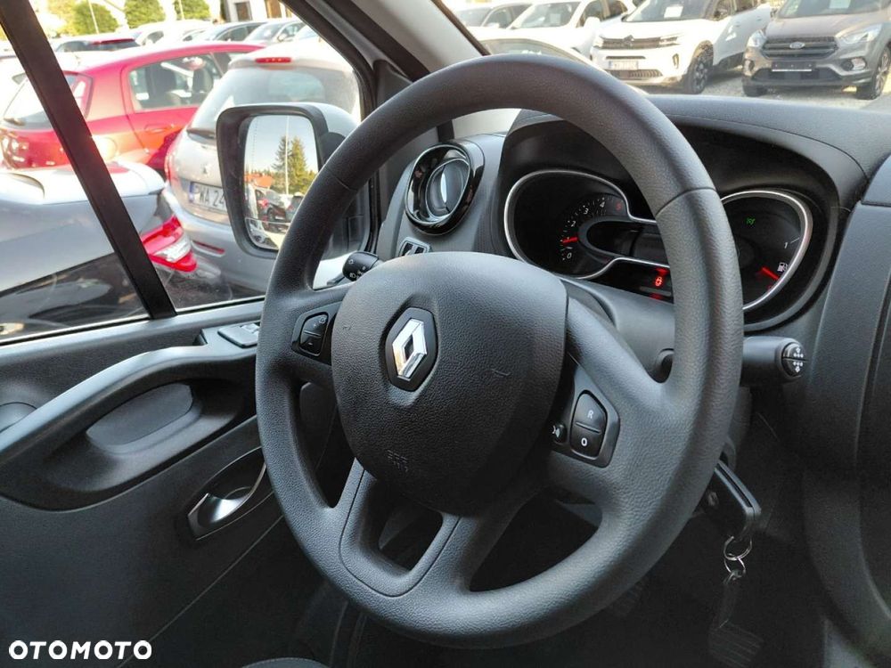 Renault TRAFIC - 16