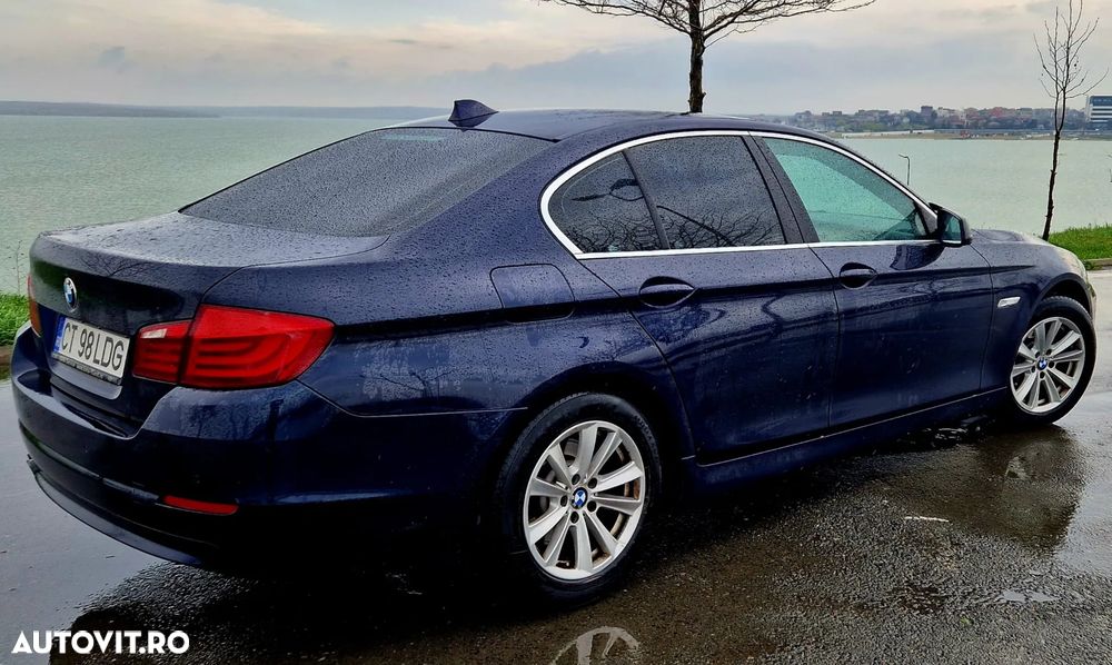 BMW Seria 5 525d xDrive - 3