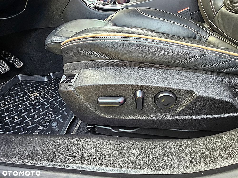 Opel Insignia 2.0 CDTI 4x4 ecoFLEX Start/Stop Business Innovation - 29