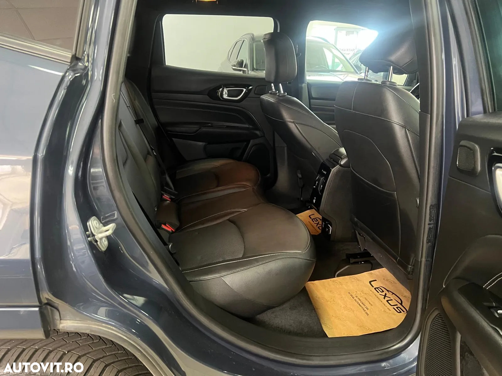 Jeep Compass 1.3 T4 4xe PLUG-IN HYBRID Automatik S - 17