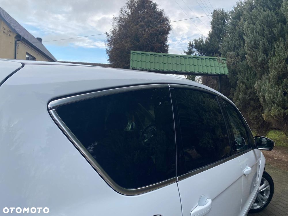 Ford S-Max 2.0 TDCi DPF Champions Edition - 30