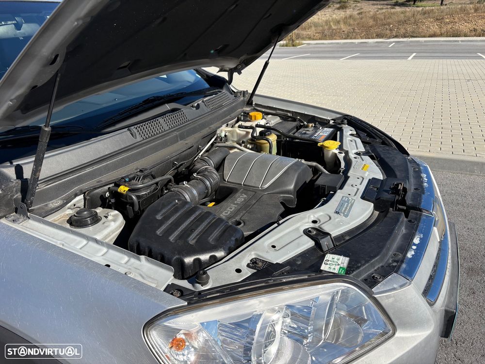 Chevrolet Captiva 2.0 VCDi Seven 7L - 15