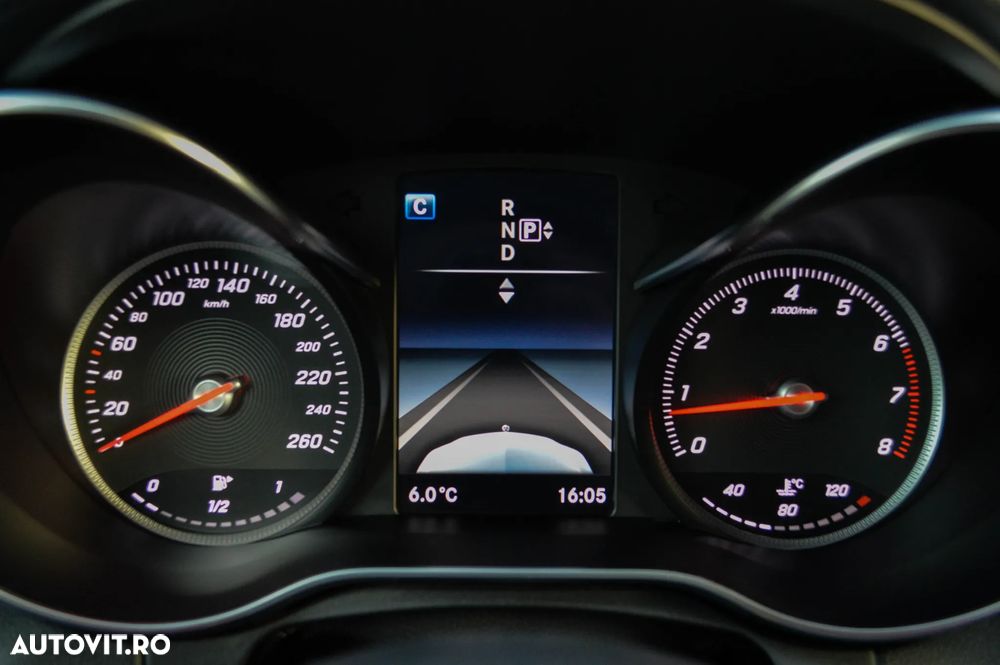 Mercedes-Benz C 180 7G-TRONIC Exclusive - 9