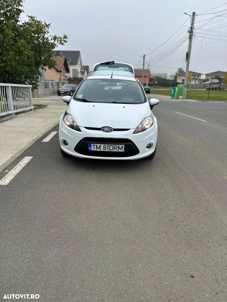 Ford Fiesta 1.4 TDCi Ambiente - 2