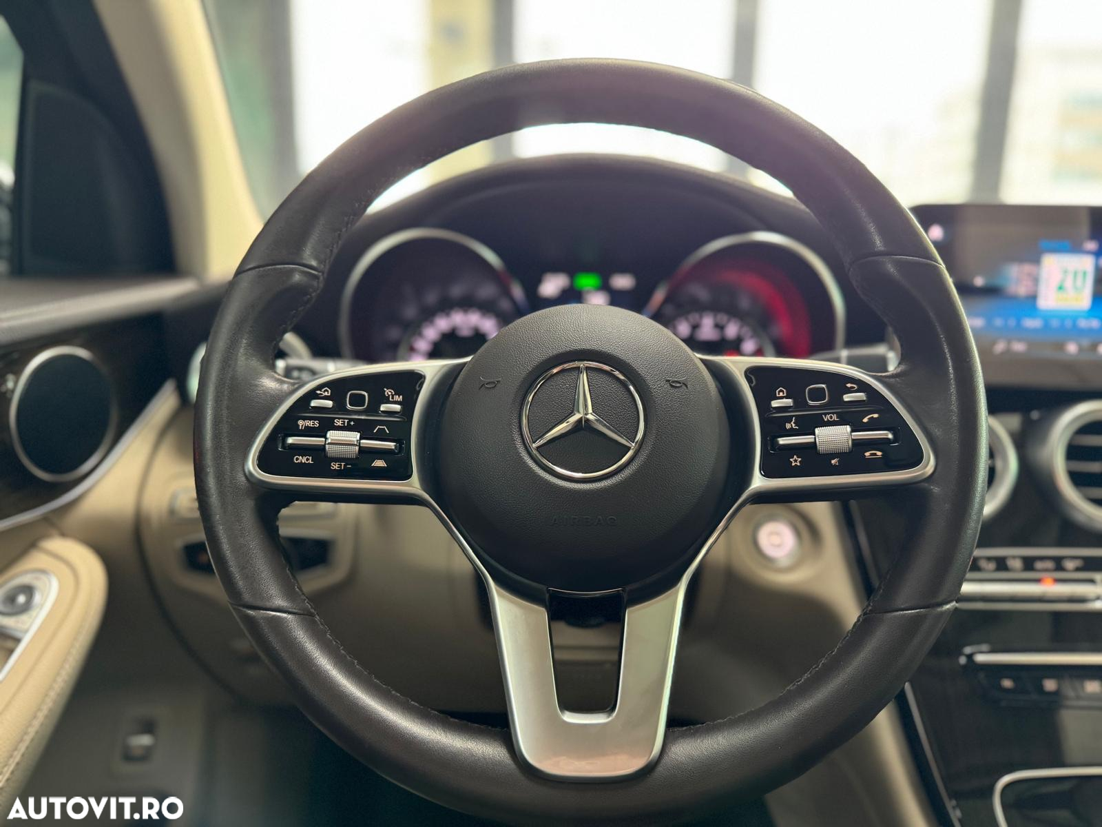 Mercedes-Benz GLC Coupe 200 MHEV - 3