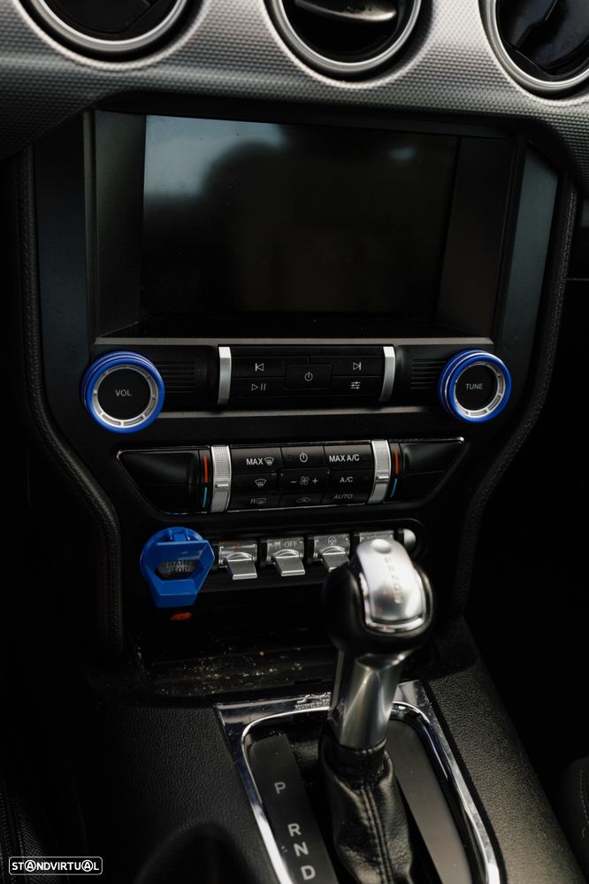 Ford Mustang 2.3i EcoBoost Aut. - 23