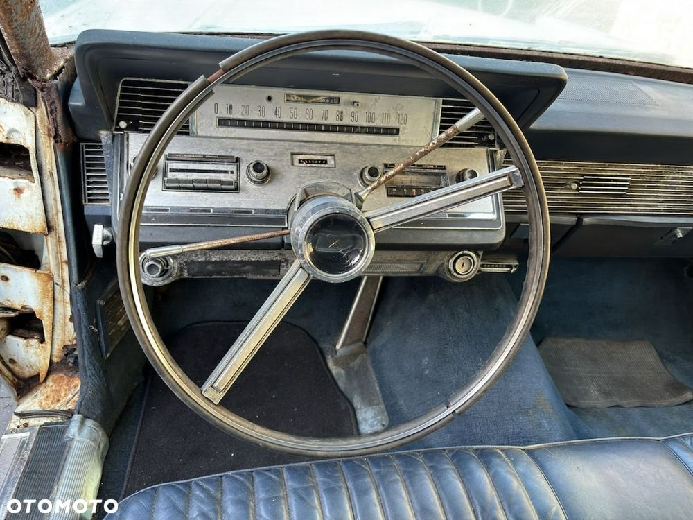 Lincoln Continental - 12