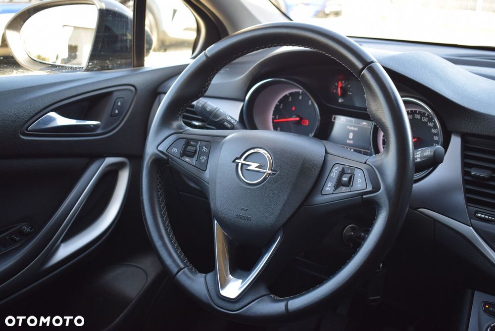 Opel Astra - 17