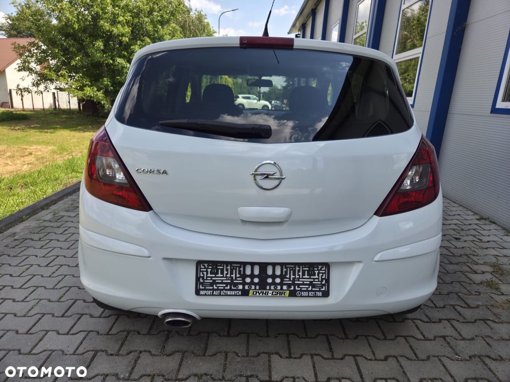Opel Corsa 1.4 16V Sport - 4