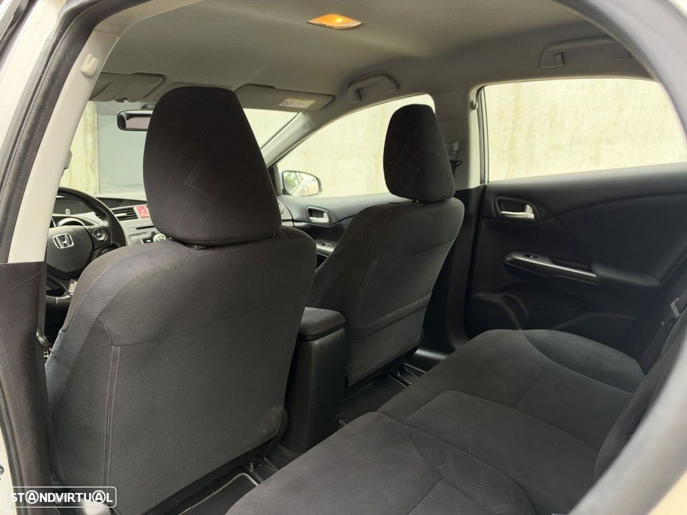 Honda Civic 1.6 i-DTEC Comfort - 13