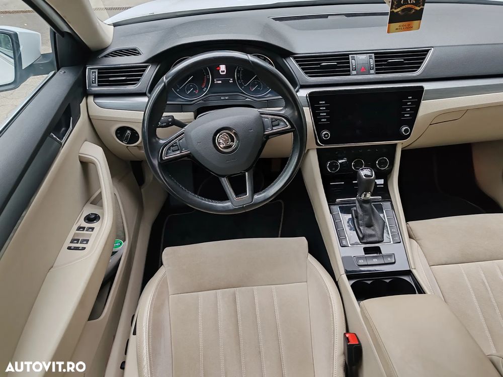 Skoda Superb 2.0 TDI DSG Ambition - 6