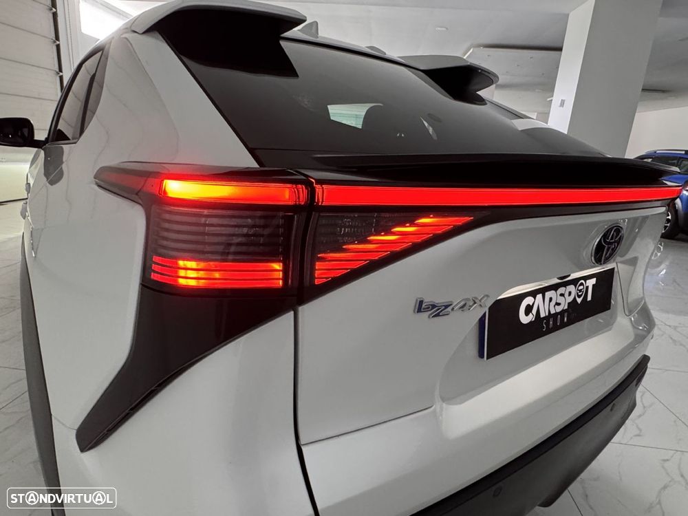 Toyota bZ4X 71,4 kWh Exclusive - 7