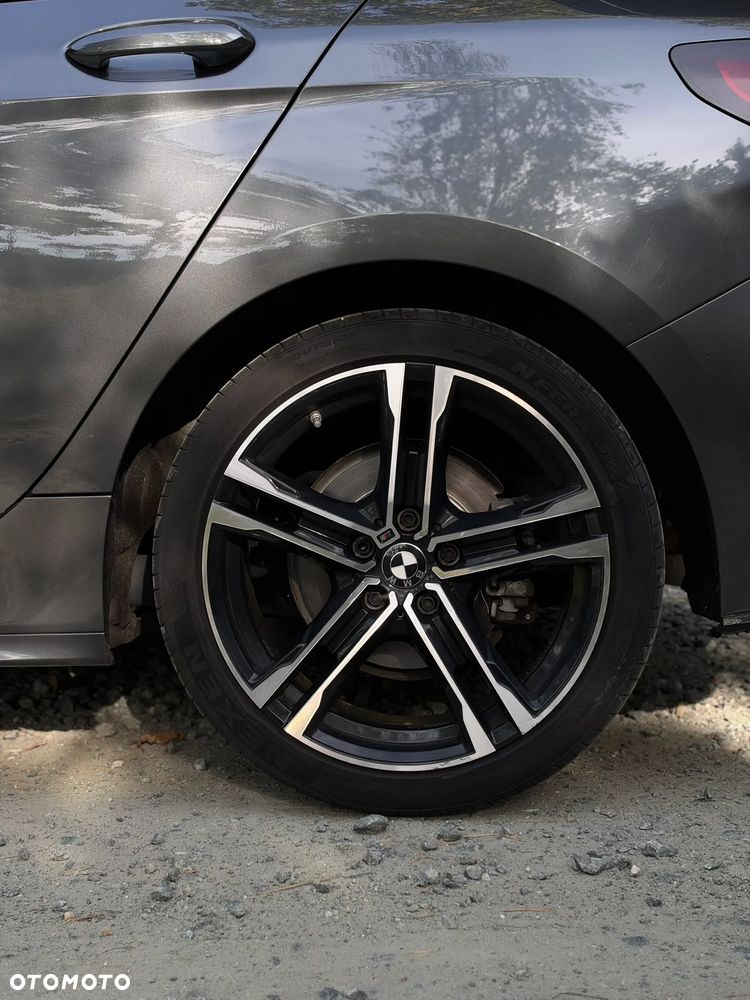 BMW Seria 1 - 19