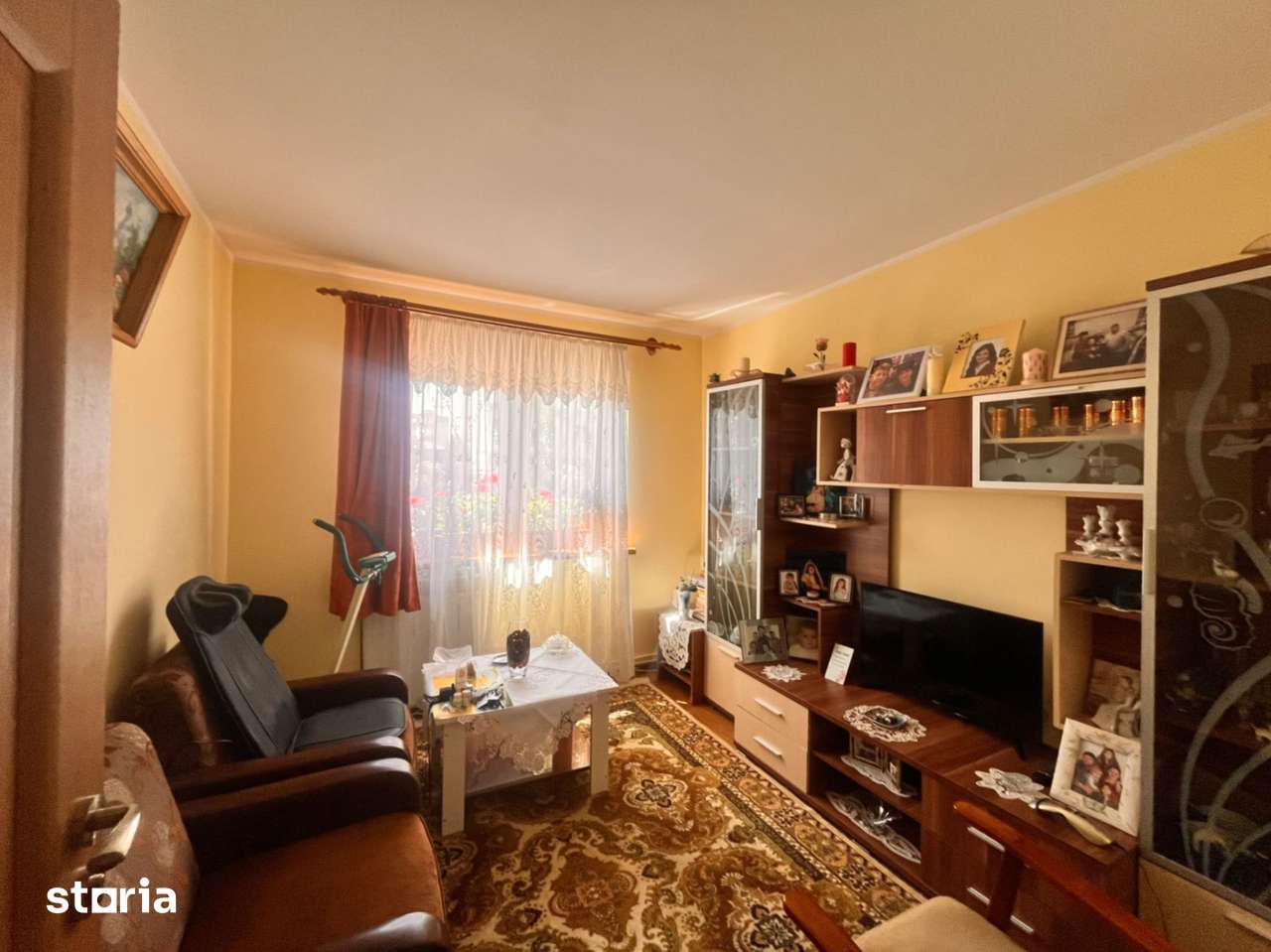 Apartament cu 4 Camere de Vânzare I Suceava/George Enescu I 105.000E - Imagine principală: 4/8