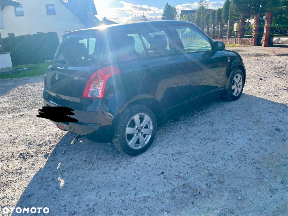 Suzuki Swift 1.3 DDiS GLX / Comfort - 3