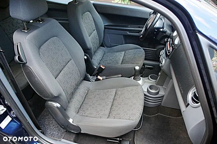 Mitsubishi Colt 1.3 Inform - 19