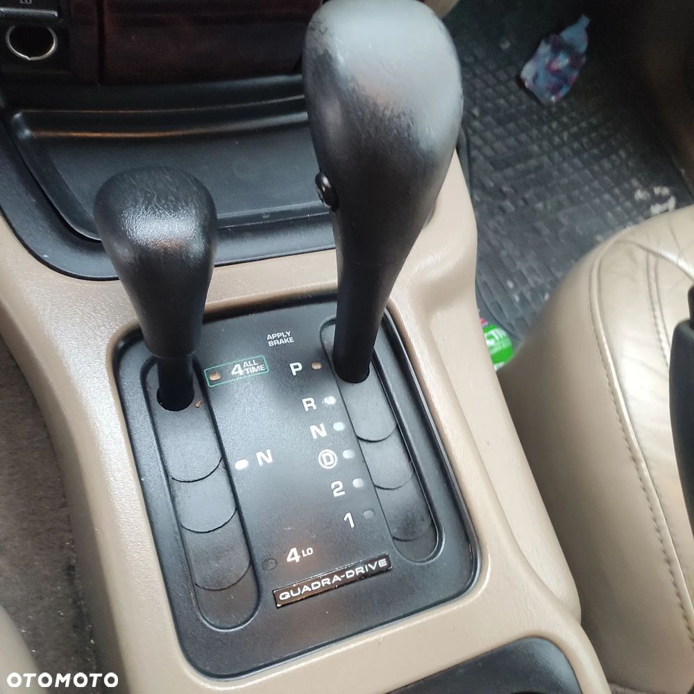 Jeep Grand Cherokee - 9