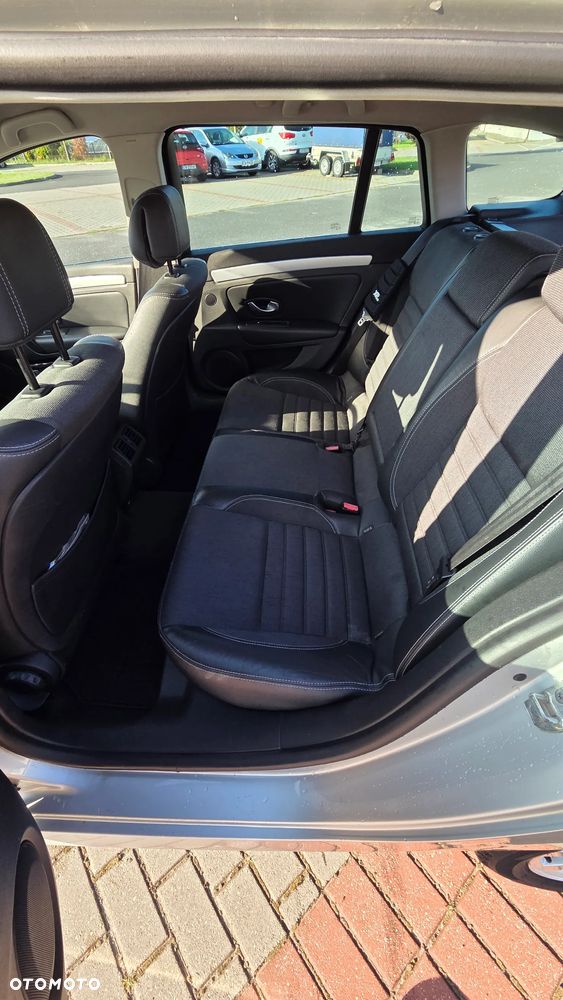 Renault Laguna - 11