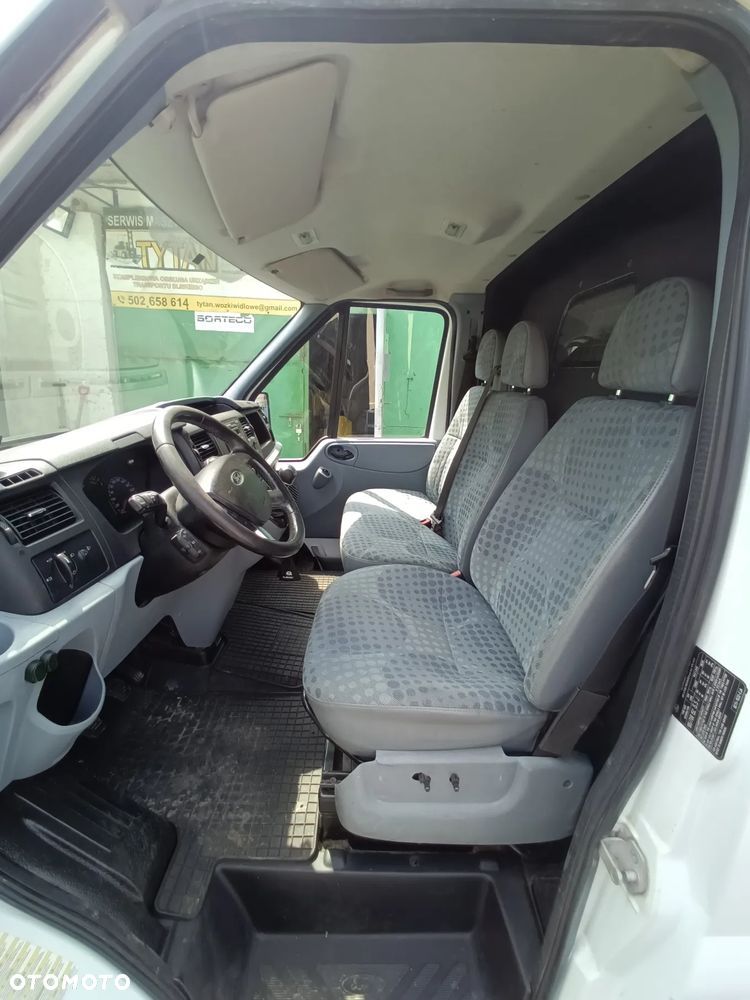 Ford transit - 11