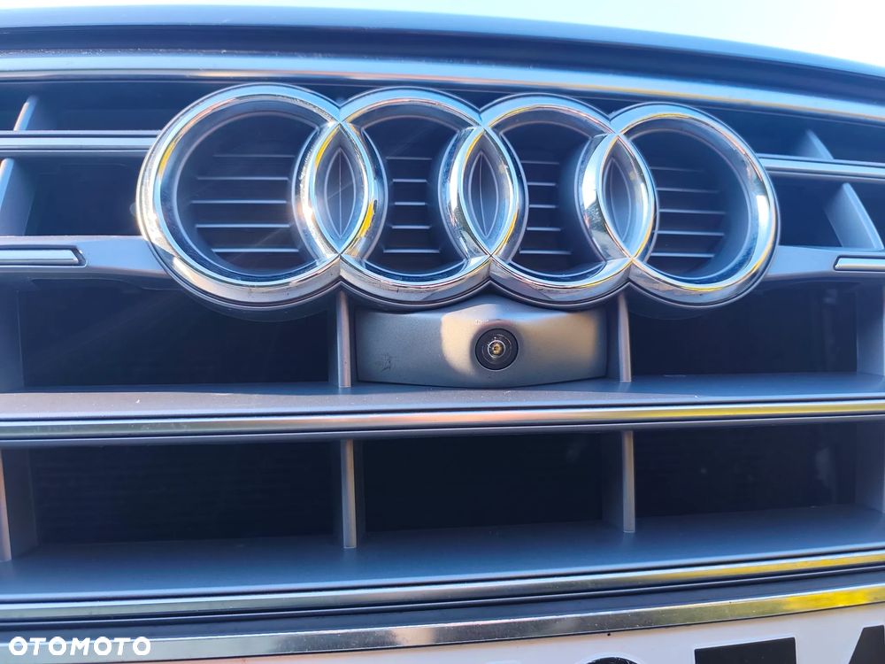 Audi Q5 2.0 TDI Quattro S tronic design - 8