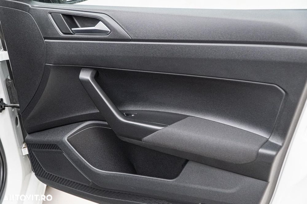 Volkswagen Polo 1.0 Comfortline - 35