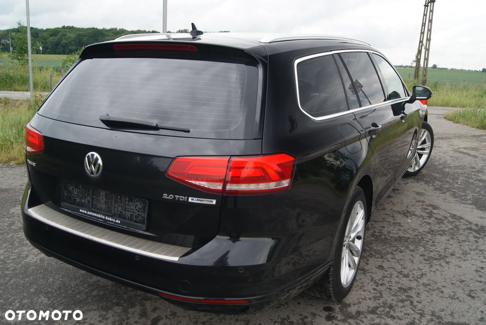 Volkswagen Passat 2.0 TDI (BlueMotion Technology) DSG Highline - 10