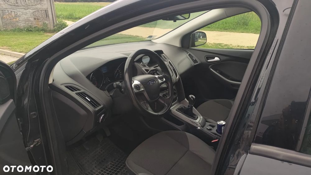 Ford Focus 1.6 Edition - 19