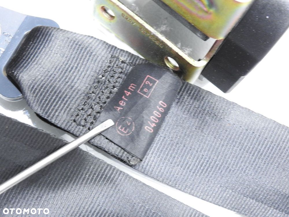 PAS BEZPIECZEŃSTWA PRAWY TYŁ PEUGEOT 307 HB 5D - 5