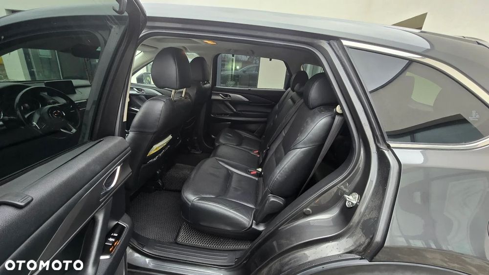 Mazda CX-9 - 4