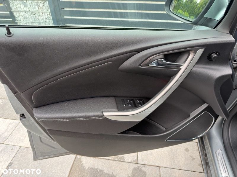 Opel Astra 1.4 Turbo Innovation - 21