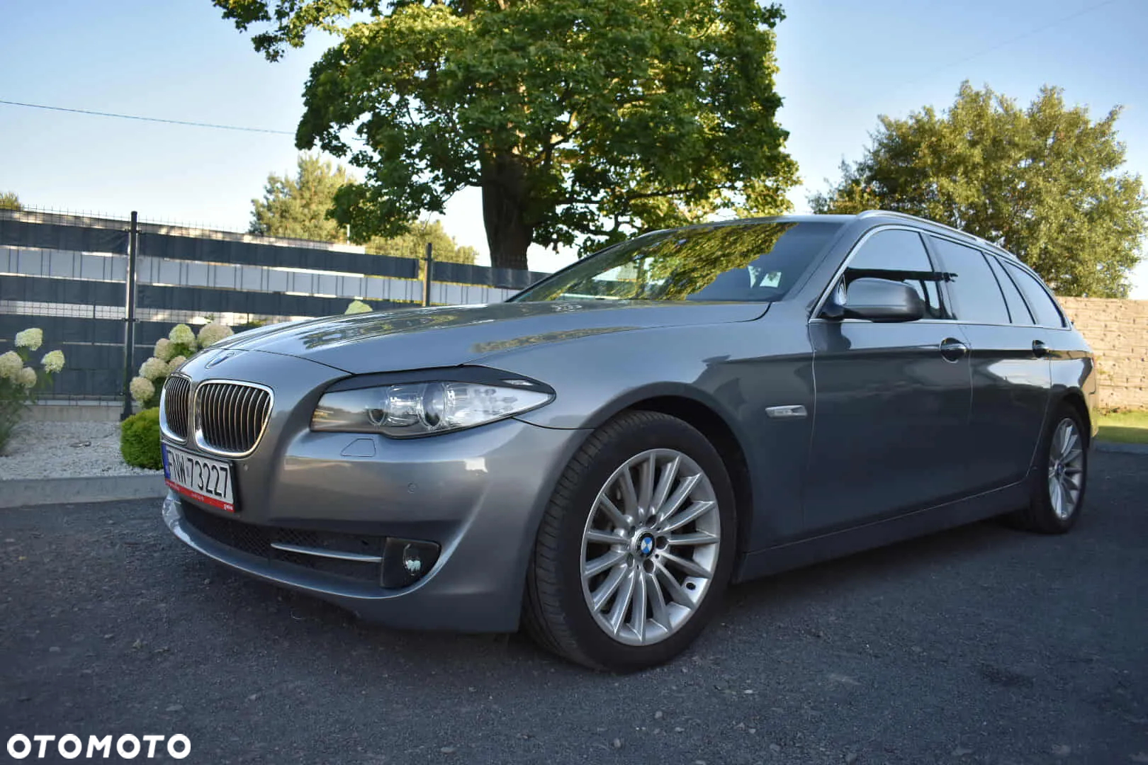 BMW Seria 5 520d Touring - 3