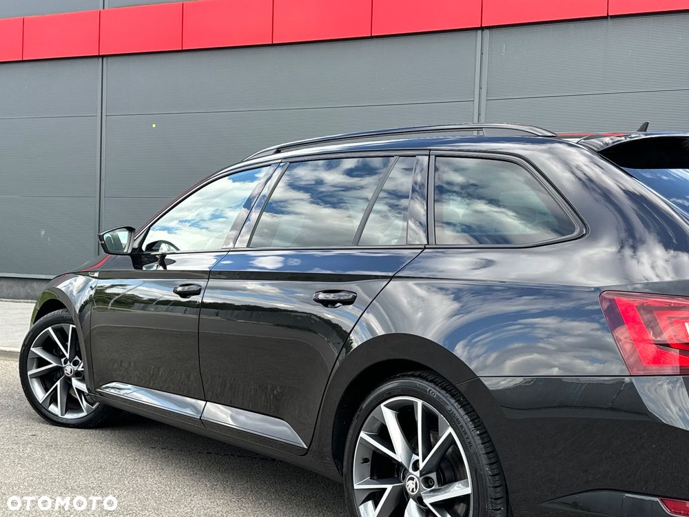 Skoda Superb 2.0 TDI Sportline DSG7 - 18
