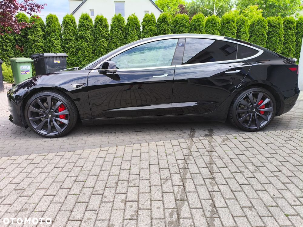 Tesla Model 3 - 2