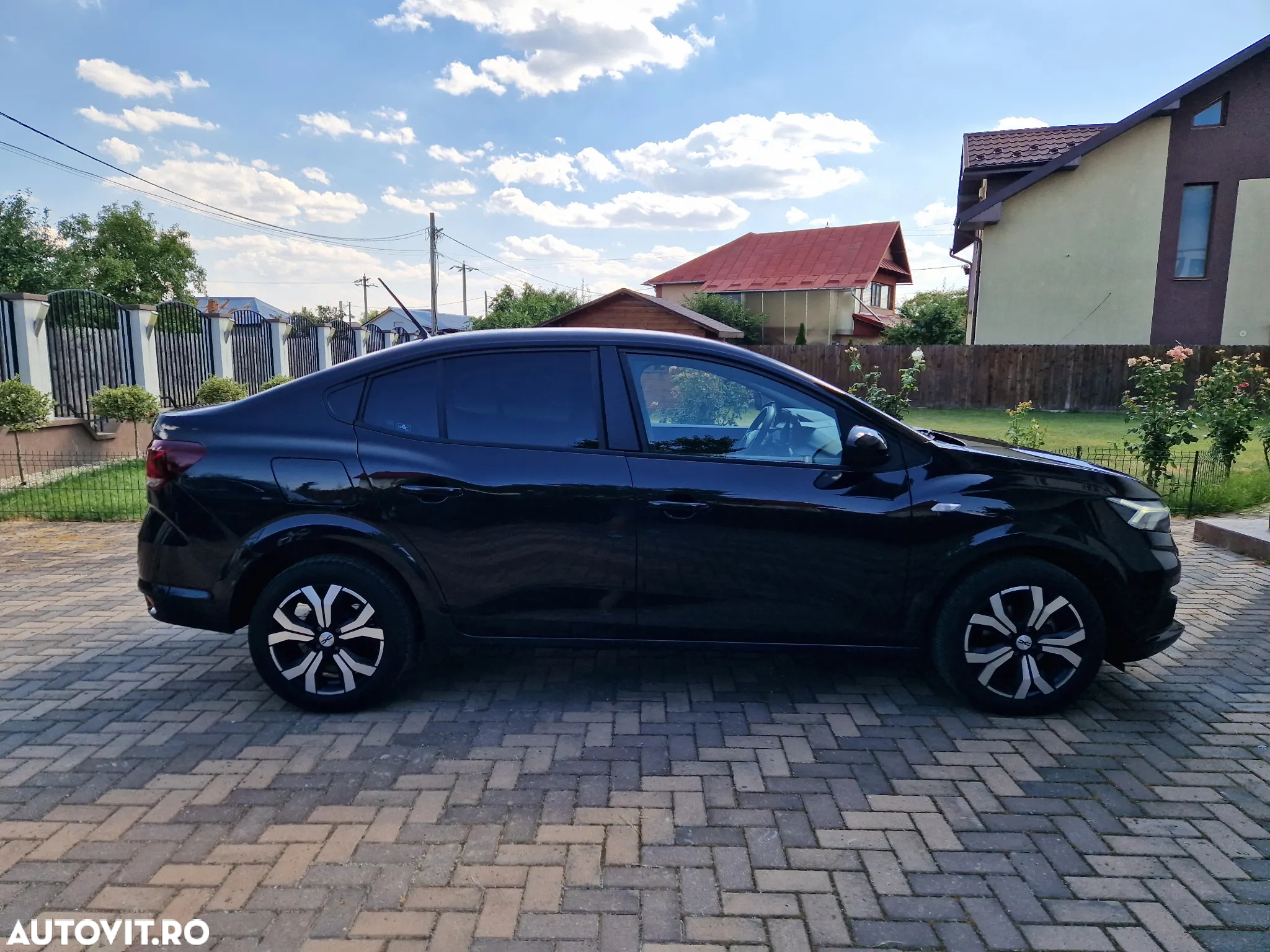 Dacia Logan TCe 90 CVT Prestige - 3