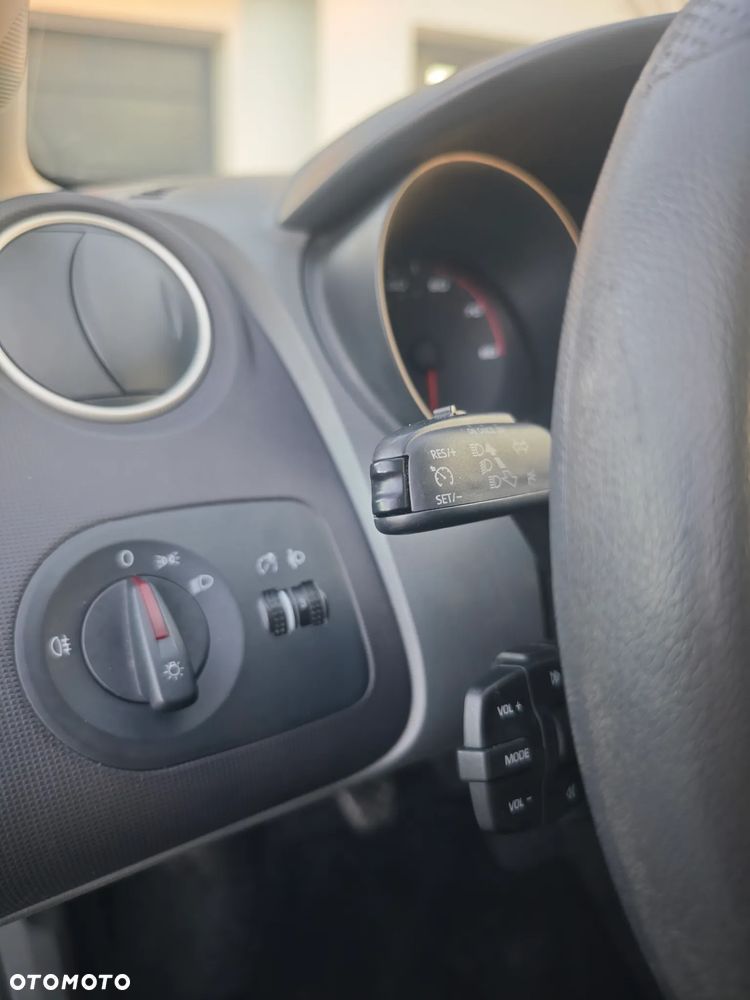 Seat Ibiza 1.4 Reference - 16