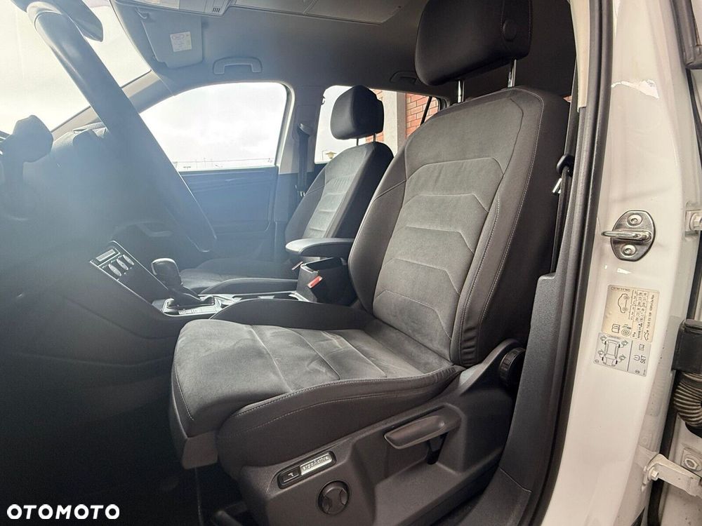 Volkswagen Tiguan - 11