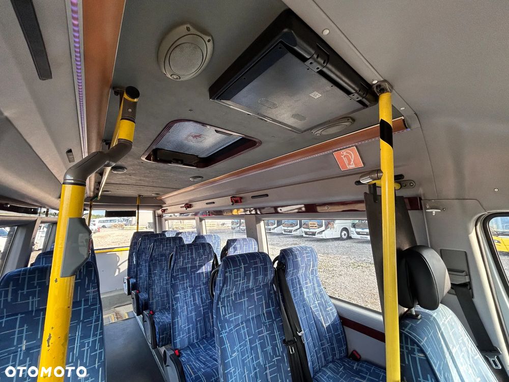 Mercedes-Benz Sprinter 519 CITY - 13