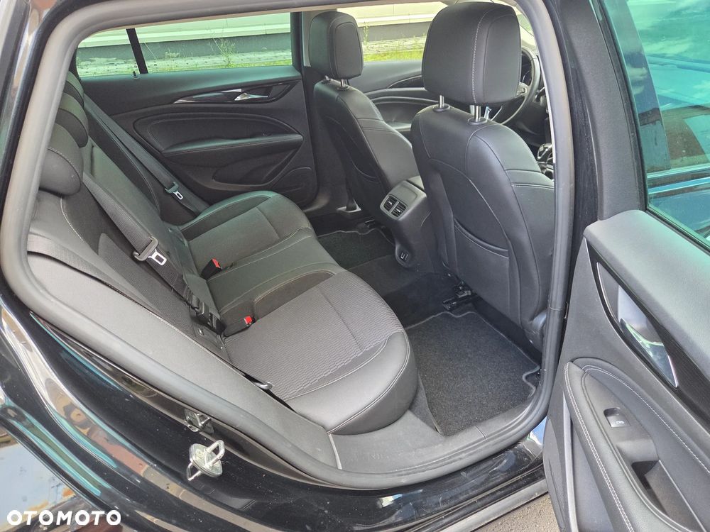 Opel Insignia 2.0 Exclusive - 18