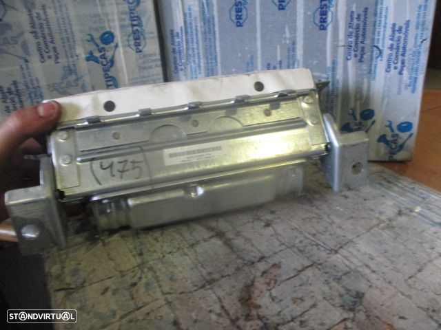 Airbag Passageiro 8200788813 RENAULT CLIO 3 2009 RENAULT CLIO 3 FASE 1 2008 1.2I ETH 75CV 5P CINZENTO - 2