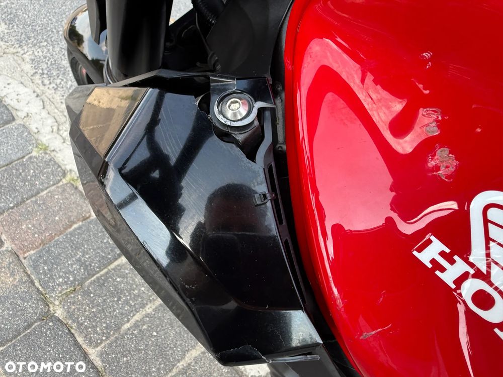 Honda CB - 27