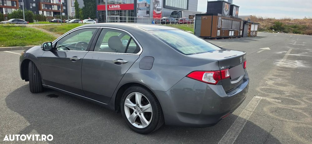 Honda Accord 2009 photo 3