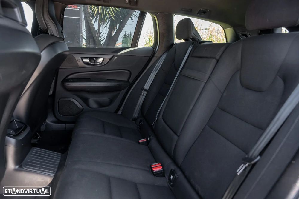 Volvo V60 2.0 T6 AWD TE Inscription Expression - 18