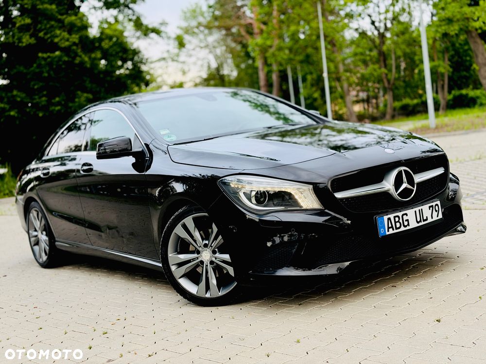 Mercedes-Benz CLA 200 AMG Line - 20